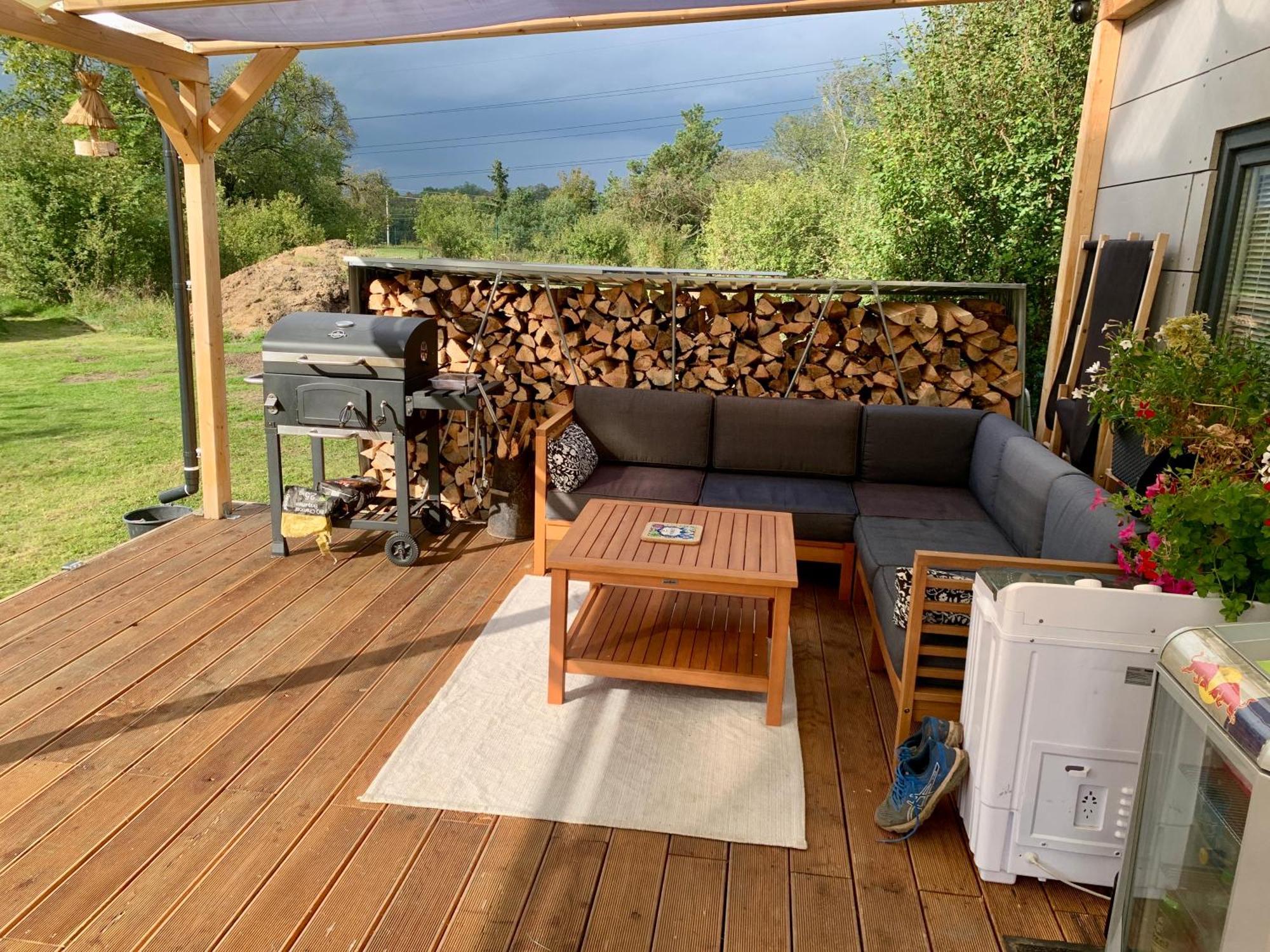 Tiny House - Chatka V Rezi U Prahy Husinec  Zewnętrze zdjęcie